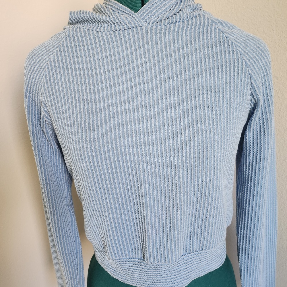 Streetwear Society Womens Vertical Ribbed Cropped Hoodie Size Medium Blue